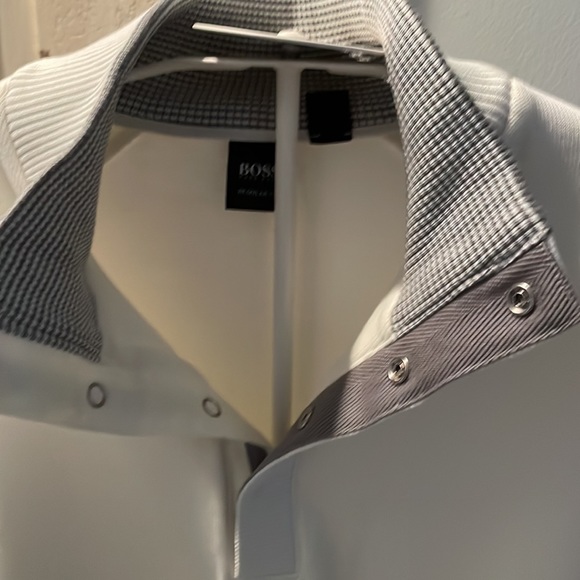 HUGO BOSS Men's Snap Front Pullover Sweater- Size (XL) - Excellent Condition - Picture 2 of 10